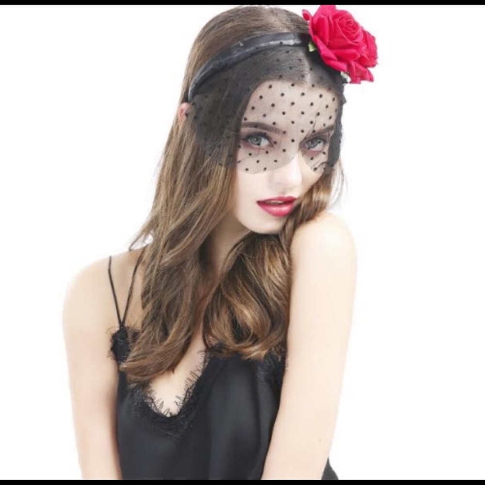 🛑Sold out 🛑Halloween Red Roses Mesh headband
